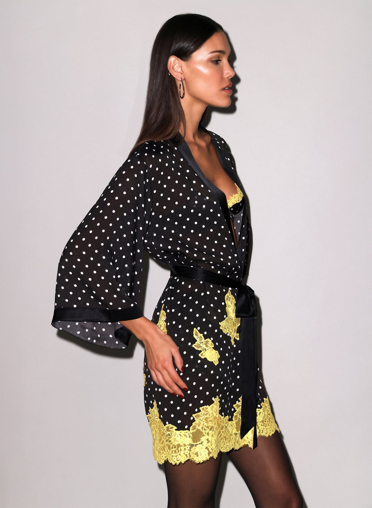 Small Dot Black Juliet Lace Robe | Fleur du Mal